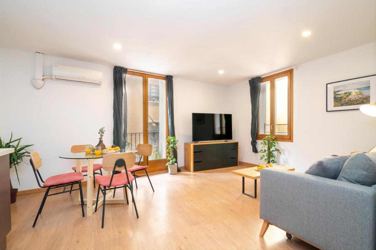 El Born Design Apartments Barcelona Bagian luar foto